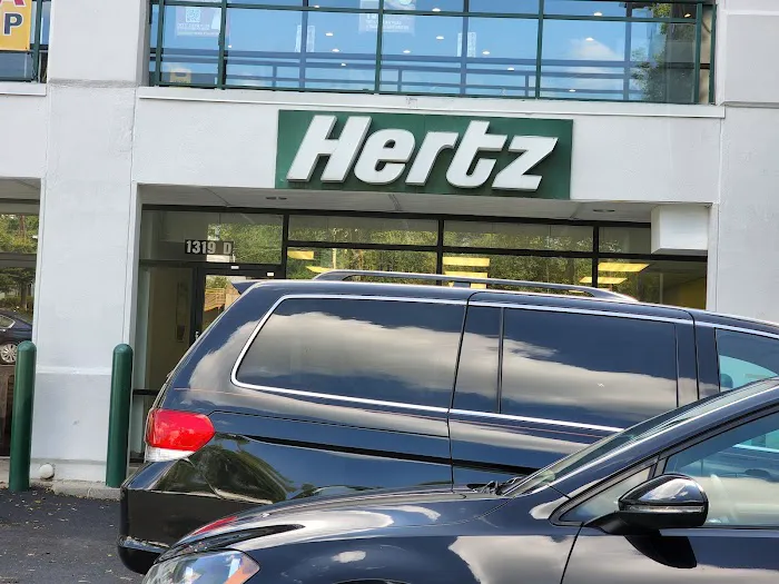 Hertz Car Rental - Rockville - Rockville Pike Picture 1