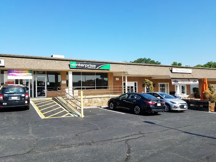 Enterprise Rent-A-Car Picture 8