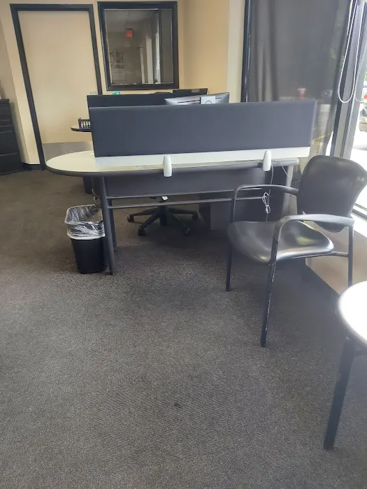 Enterprise Rent-A-Car Picture 3