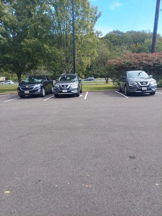 Enterprise Rent-A-Car Picture 9