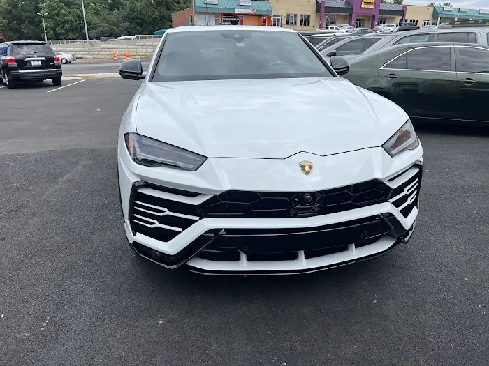 Vahaa car rentals Picture 7