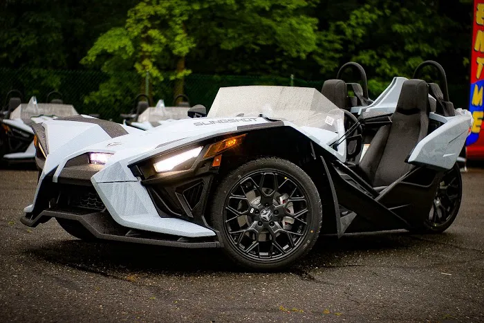 Might as Well Ride Slingshot Rental Picture 5