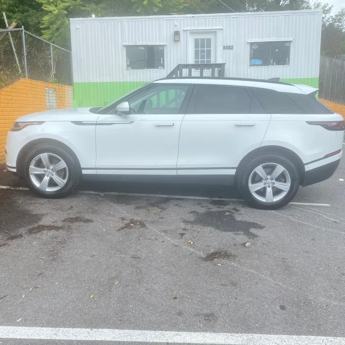 Kaval .Car Rental Picture 4