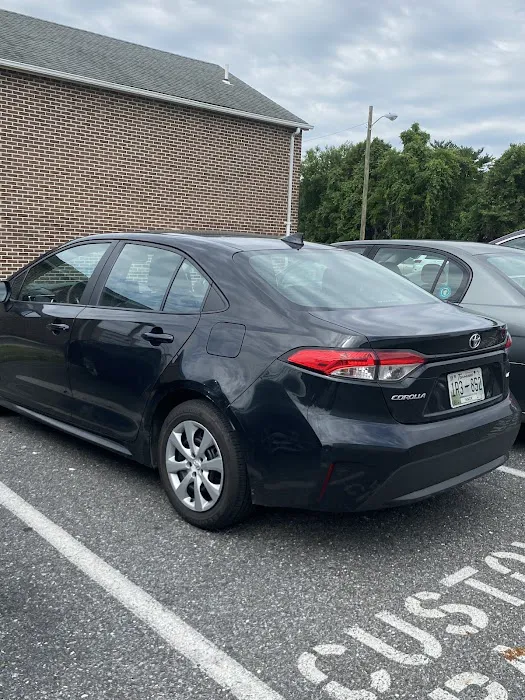 Hertz Car Rental - Glen Burnie - Crain Highway South Picture 4