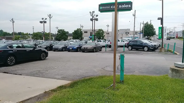 Enterprise Rent-A-Car Picture 9