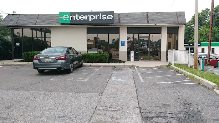 Enterprise Rent-A-Car Picture 5