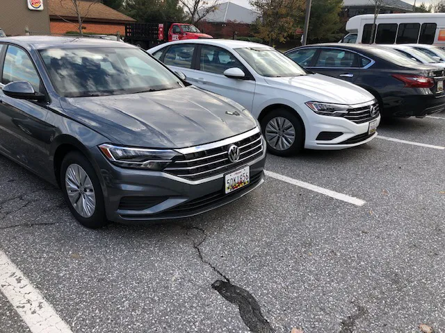 Easy Car Rental Picture 8