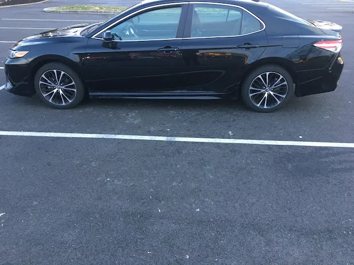 Econo Car Rental Corp. Picture 3