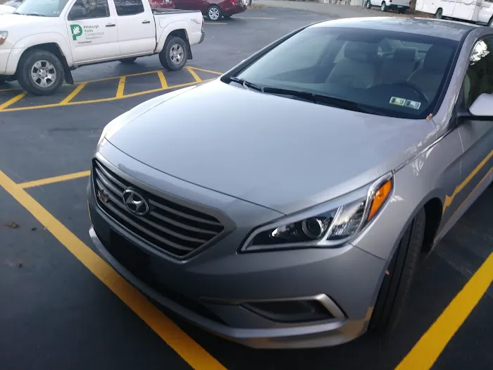 Enterprise Rent-A-Car Picture 8