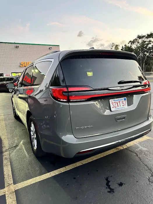 Avis Car Rental Picture 10