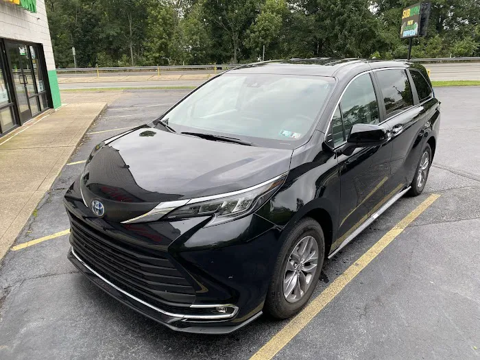 Avis Car Rental Picture 5