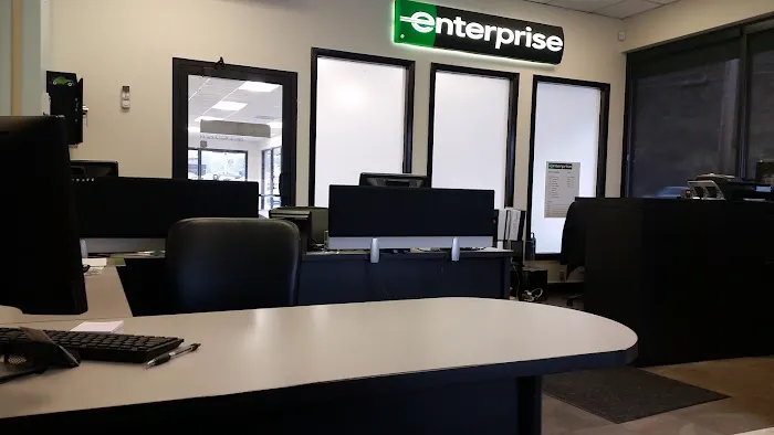 Enterprise Rent-A-Car Picture 7