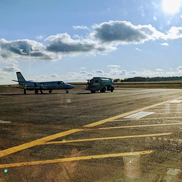 DuBois Airport Car Rental Picture 1