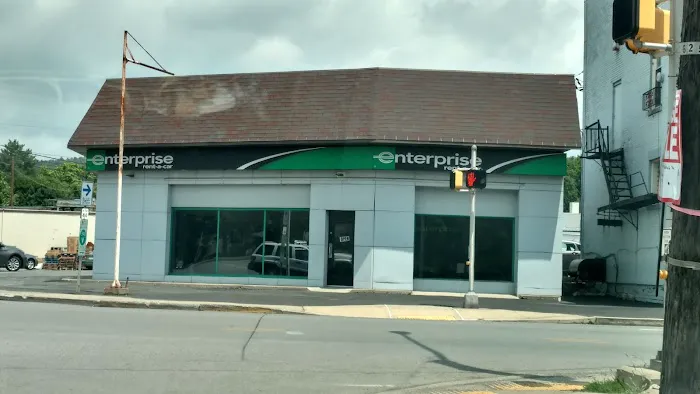 Enterprise Rent-A-Car Picture 4