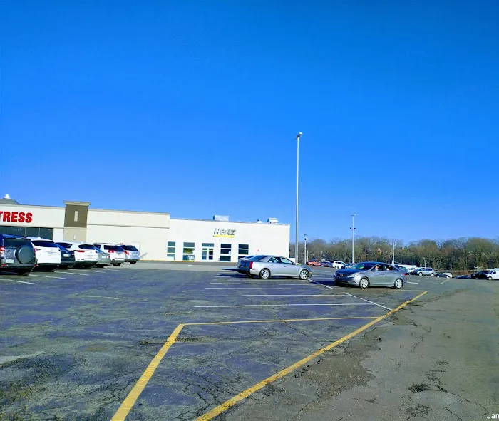 Hertz Car Rental Picture 2