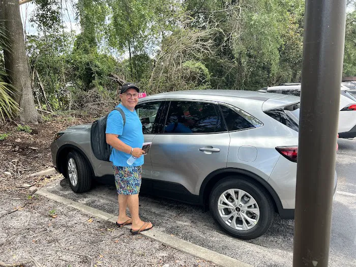 Avis Car Rental Picture 5
