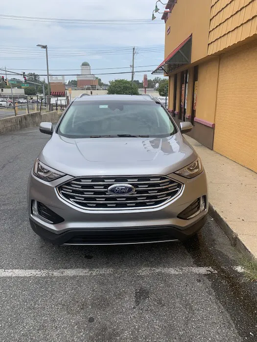 Avis Car Rental Picture 1