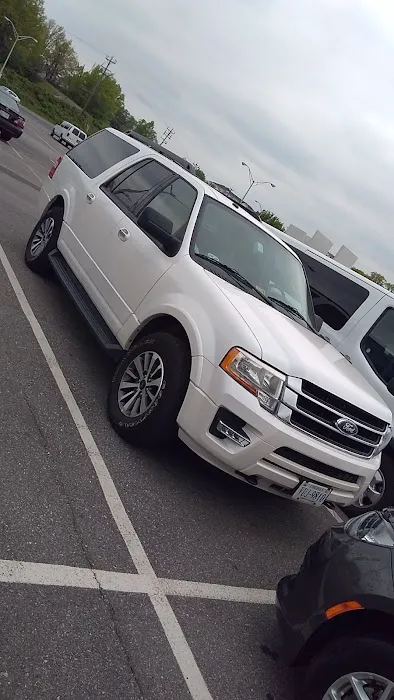 Avis Car Rental Picture 8