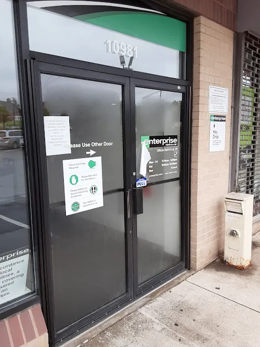 Enterprise Rent-A-Car Picture 3