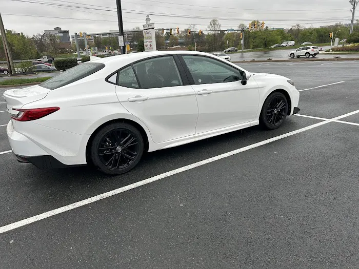 Avis Car Rental Picture 4
