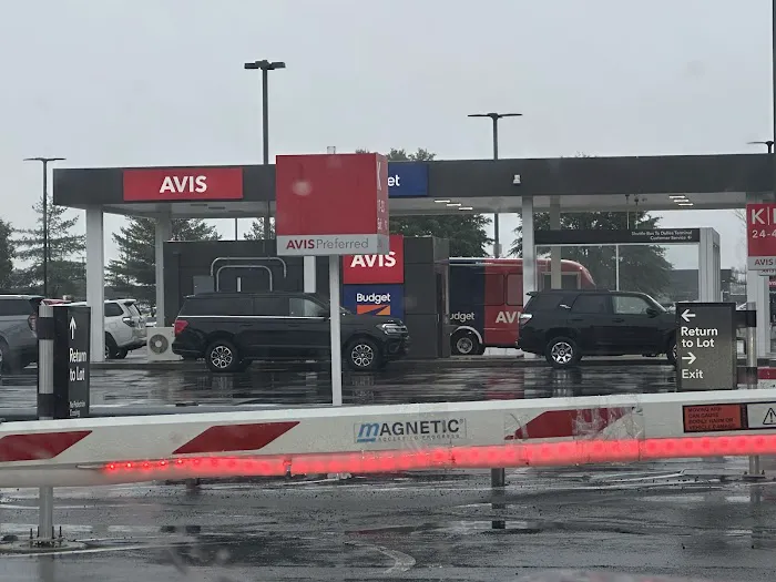 Avis Car Rental Picture 1