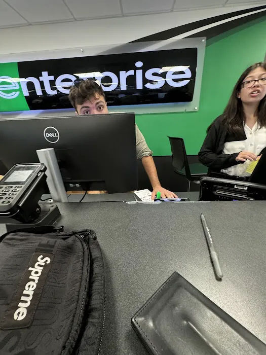 Enterprise Rent-A-Car Picture 3