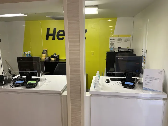Hertz Car Rental - Sterling - Indian Creek Drive Picture 2