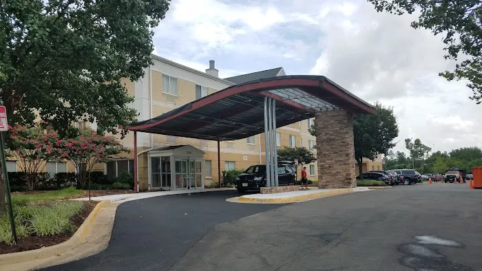 Hertz Car Rental - Sterling - Indian Creek Drive Picture 7
