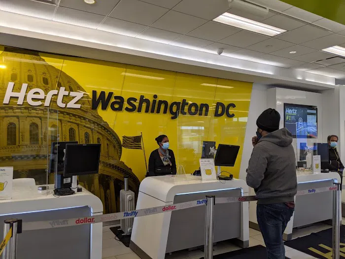 Dollar Car Rental - Washington Dc - Dulles International Airport Picture 3