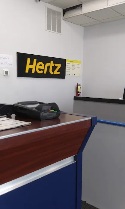 Hertz Car Rental - Temple Hills Picture 3