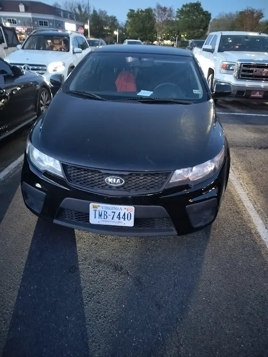 Apple car truck rental Picture 6