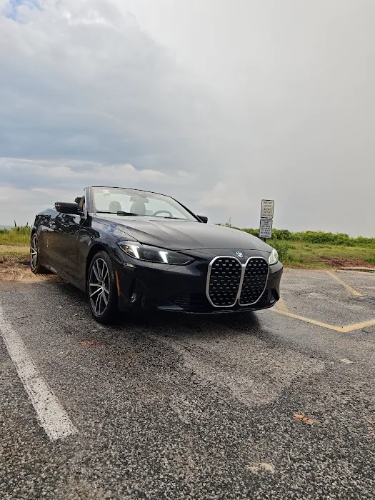 SIXT Rent a Car Washington National Airport Picture 10