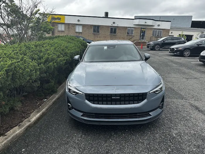 Hertz Car Rental - Alexandria - South Pickett Street Picture 4