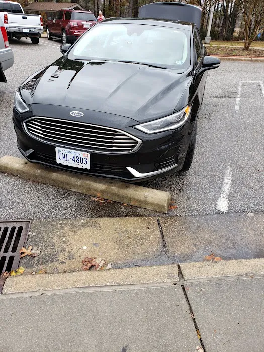 Enterprise Rent-A-Car Picture 6