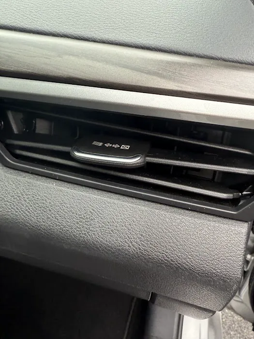 Enterprise Rent-A-Car Picture 4