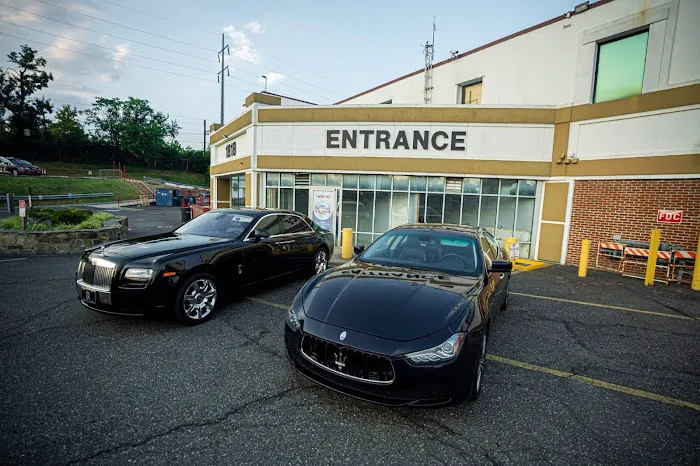 Bon Voyage Car Rental Picture 8