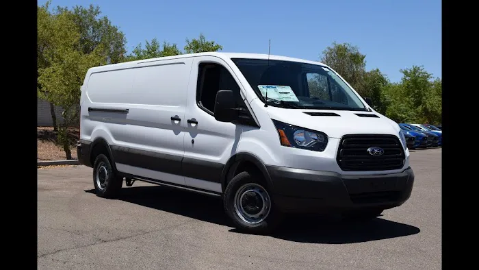 VAN RENTAL Picture 1