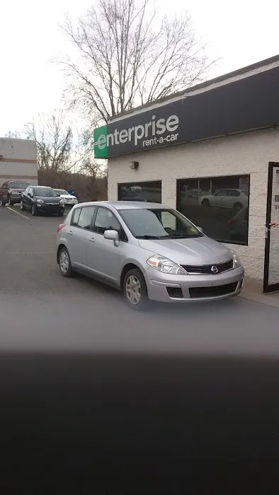 Enterprise Rent-A-Car Picture 2