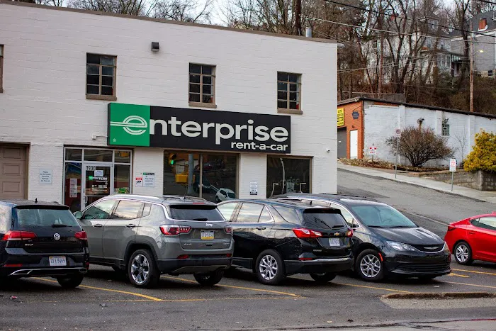 Enterprise Rent-A-Car Picture 9