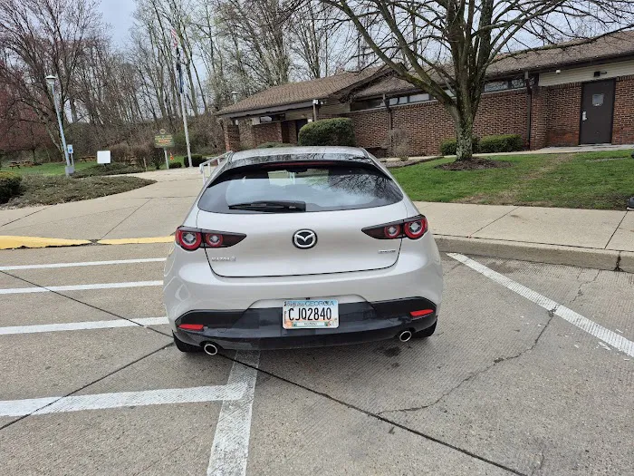 Enterprise Rent-A-Car Picture 8
