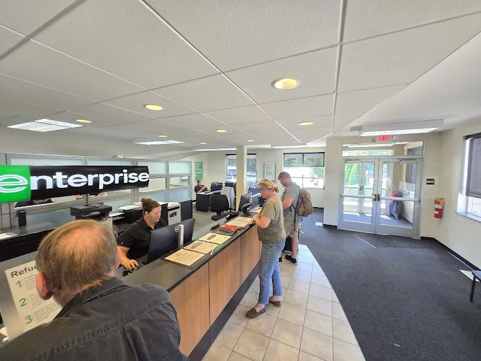 Enterprise Rent-A-Car Picture 8