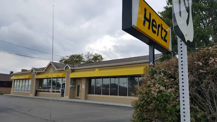 Hertz Car Rental - Wexford - Perry Highway Picture 8