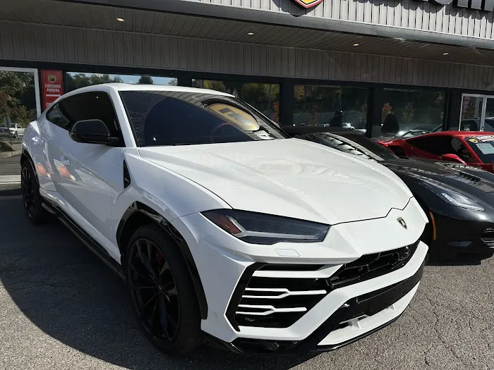 LW Exotic Rentals Picture 4