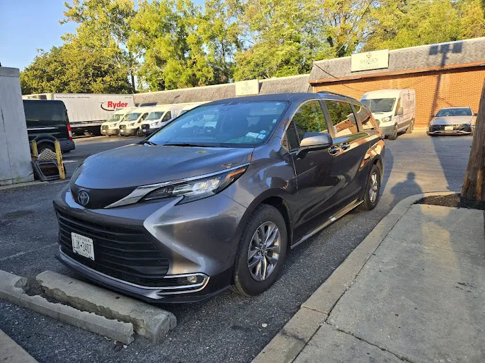 Enterprise Rent-A-Car Picture 2