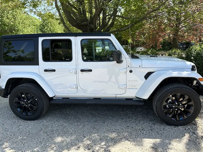 Avis Car Rental Picture 5