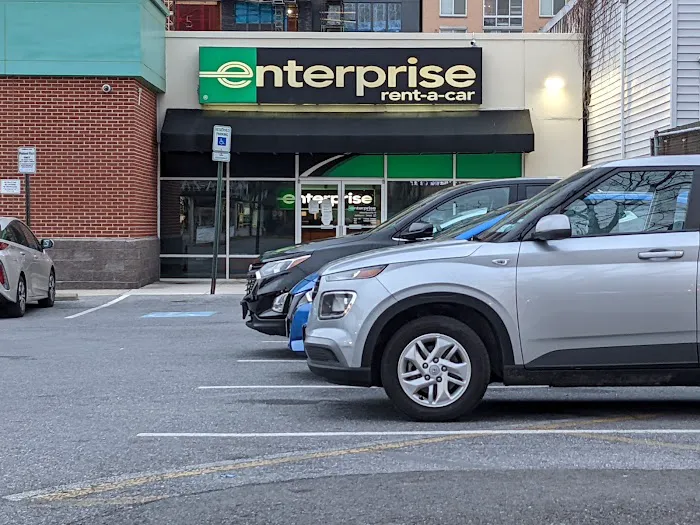 Enterprise Rent-A-Car Picture 5