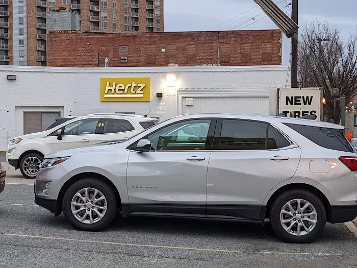 Hertz Car Rental - Silver Spring - Georgia Avenue Picture 3