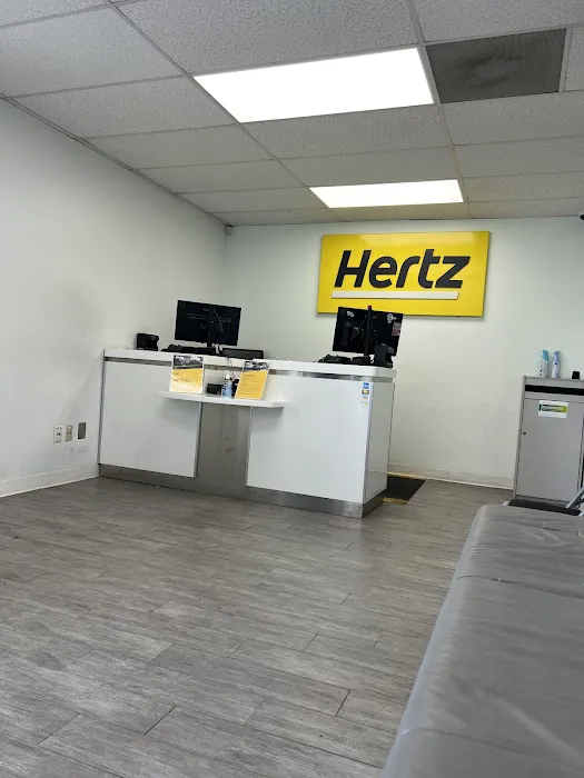 Hertz Car Rental - Fredericksburg - Patriot Highway Picture 4