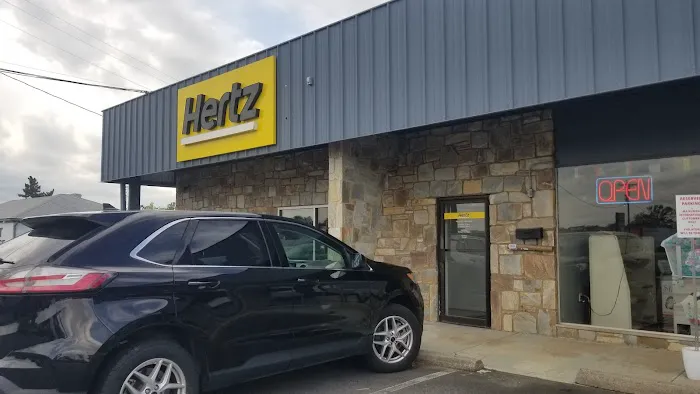 Hertz Car Rental - Fredericksburg - Patriot Highway Picture 5