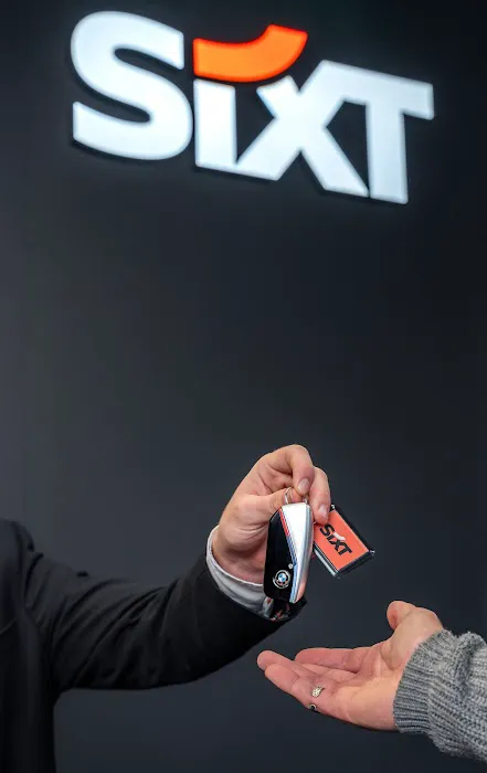 SIXT Car Return Washington National Airport Picture 5
